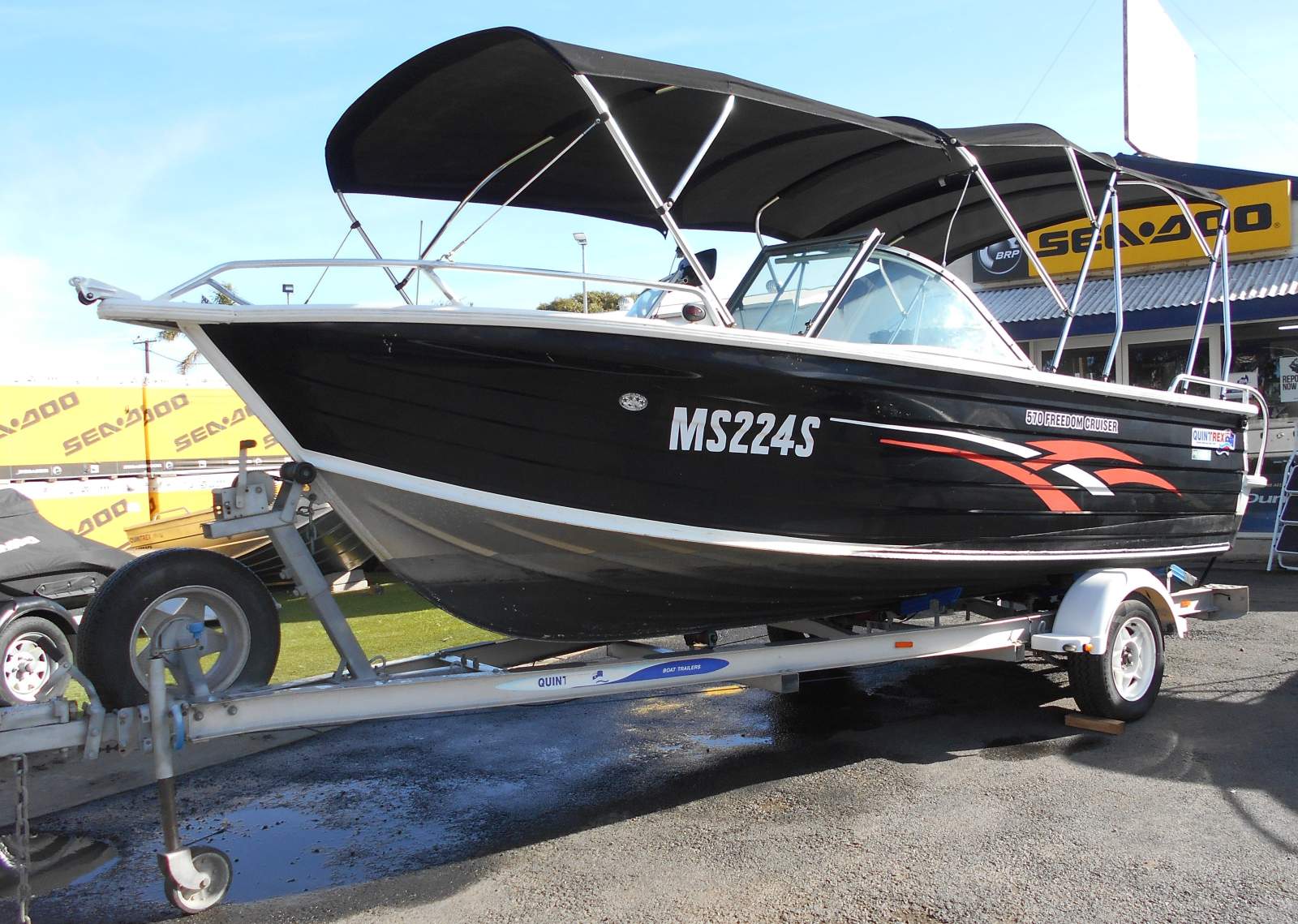 Quintrex 570 Freedom Cruiser
