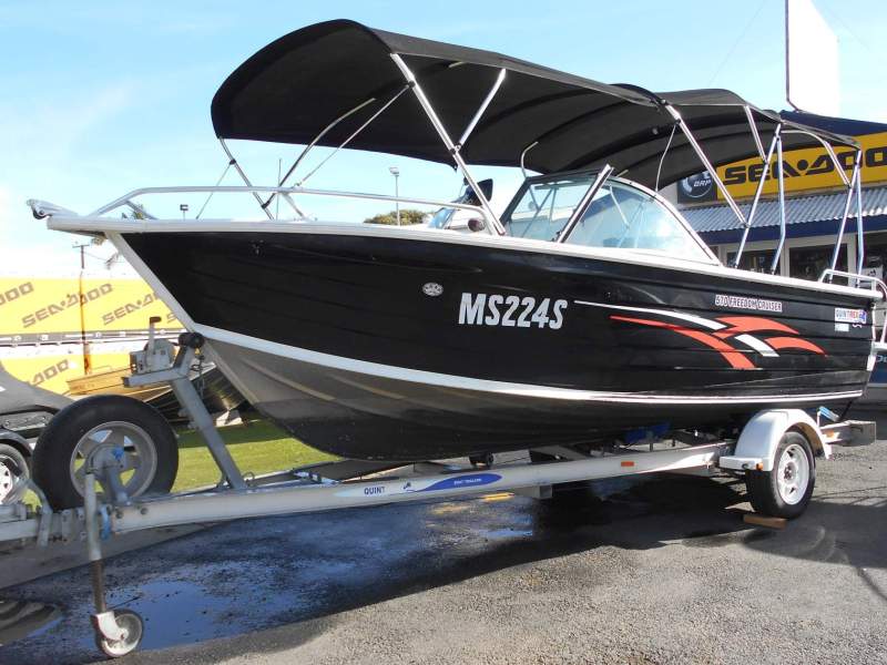 Quintrex 570 Freedom Cruiser