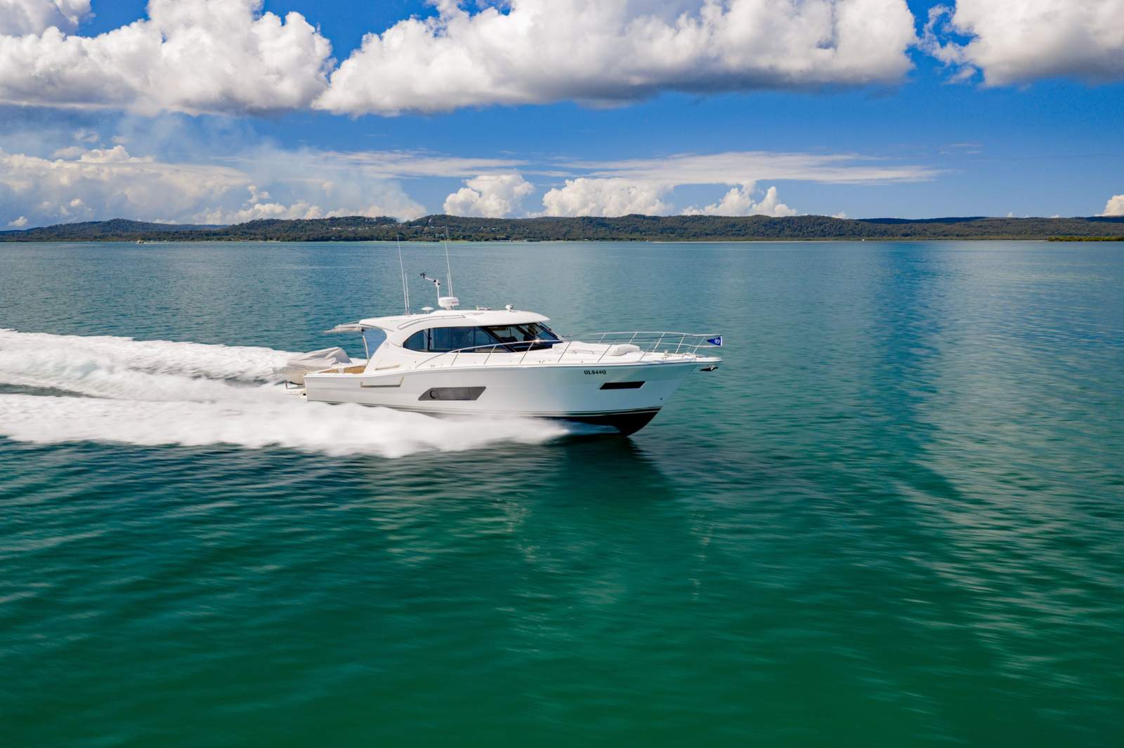 Riviera 445 SUV - Watermaker & Gyro Stabilizer