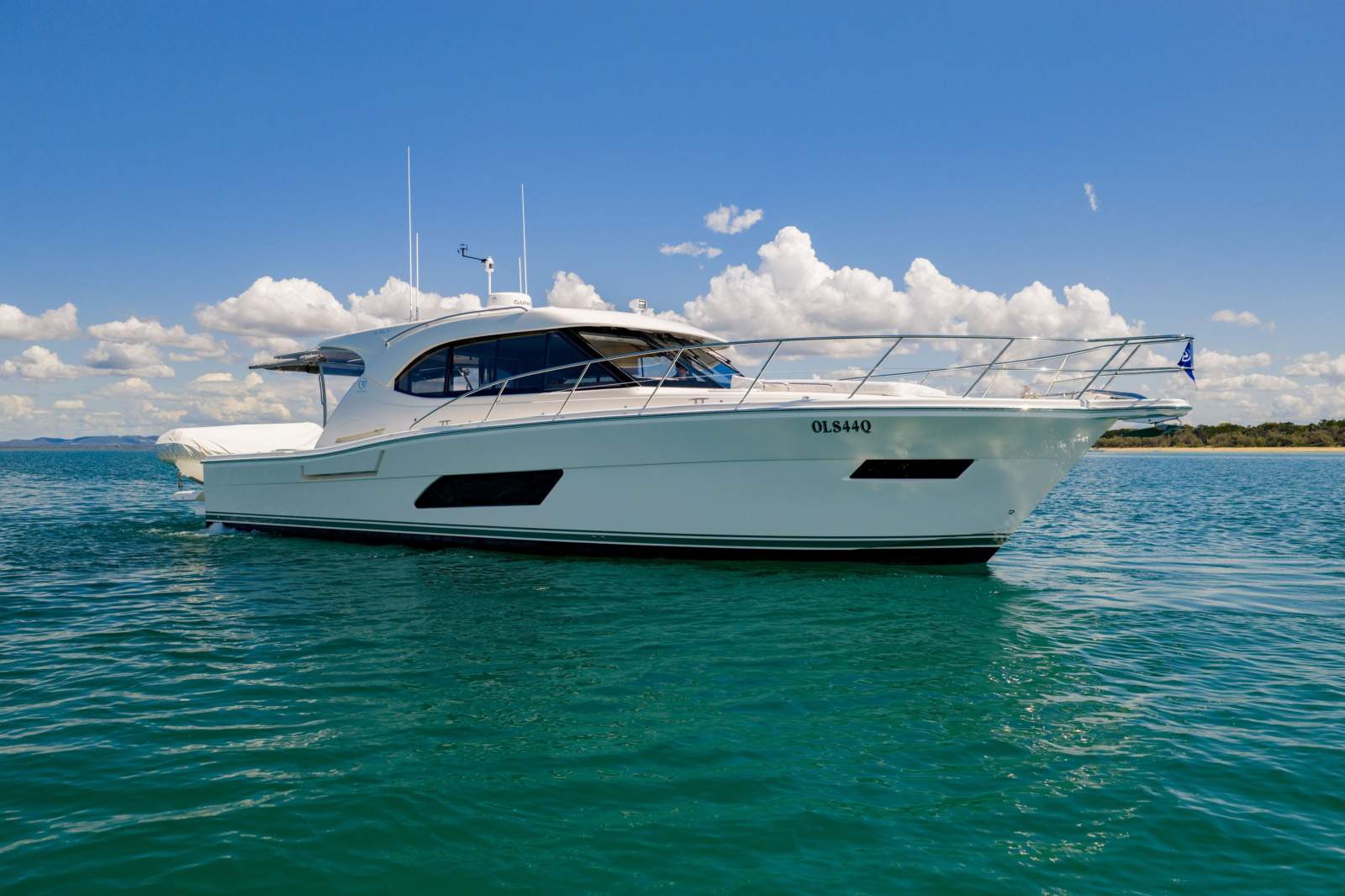 Riviera 445 SUV - Watermaker & Gyro Stabilizer