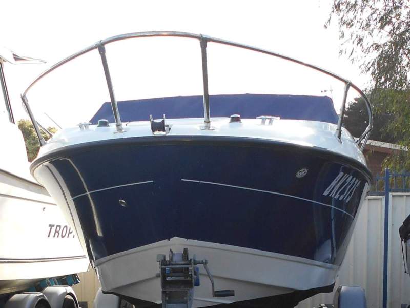 Bayliner 192 Discovery Cuddy Cabin