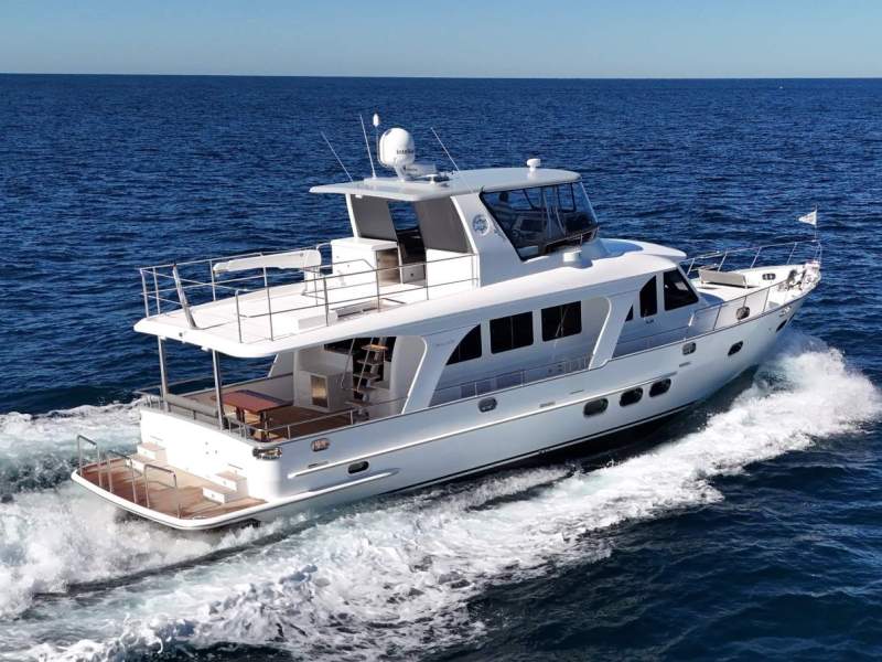 Classic Motor Yachts Classic 609 Classic Flybridge Motor Yacht