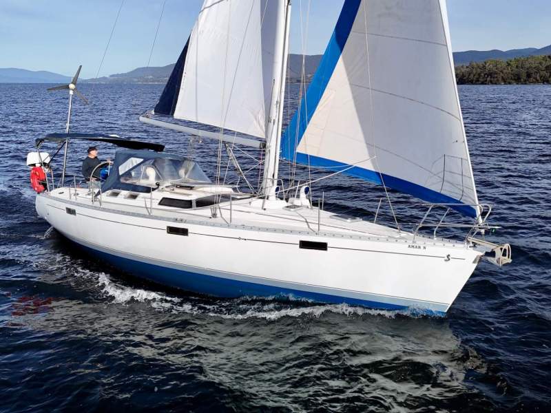 Beneteau Oceanis 390 EXCEPTIONAL VALUE, COMFORTABLE CRUISER/LIVEABOARD!