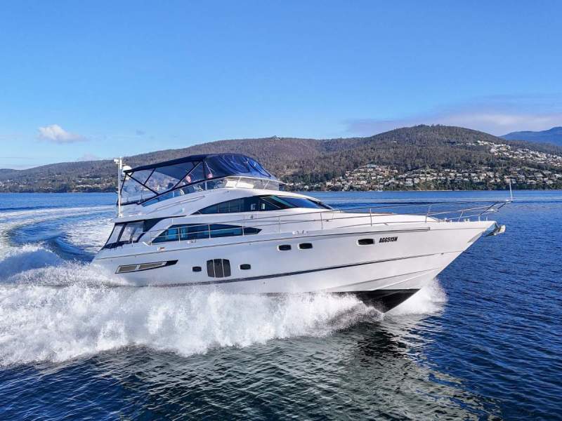 Fairline Squadron 55 INCREDIBLE CONDITION, HUGE UPGRADES!!