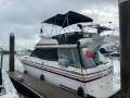 Markline 1100 Flybridge Cruiser