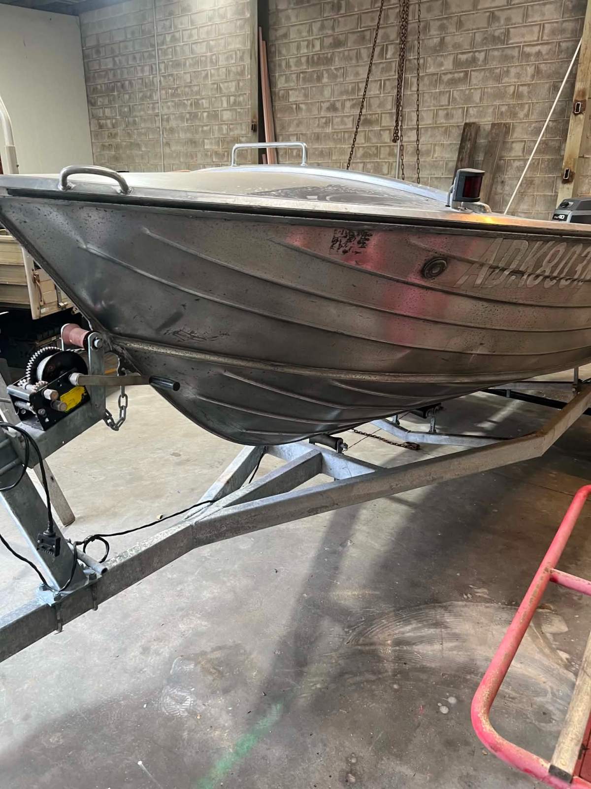 Savage - Yamaha 40hp 2 stroke