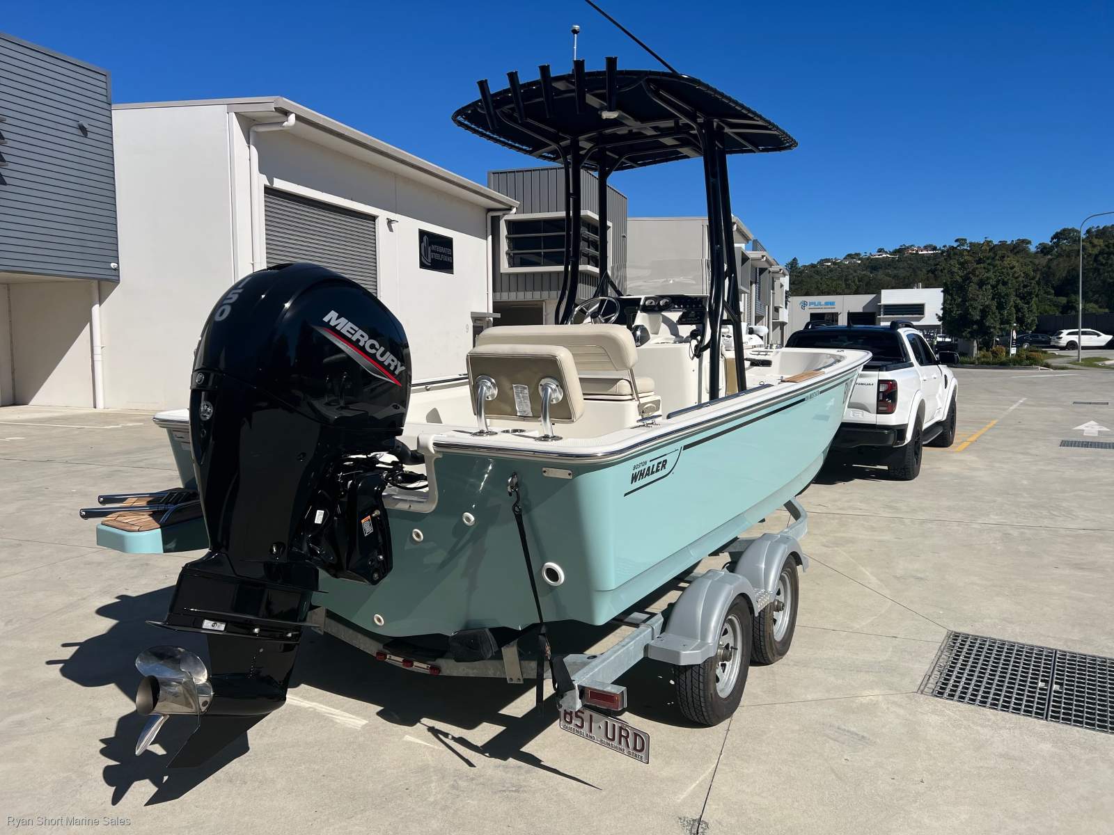 Boston Whaler 190 Montauk