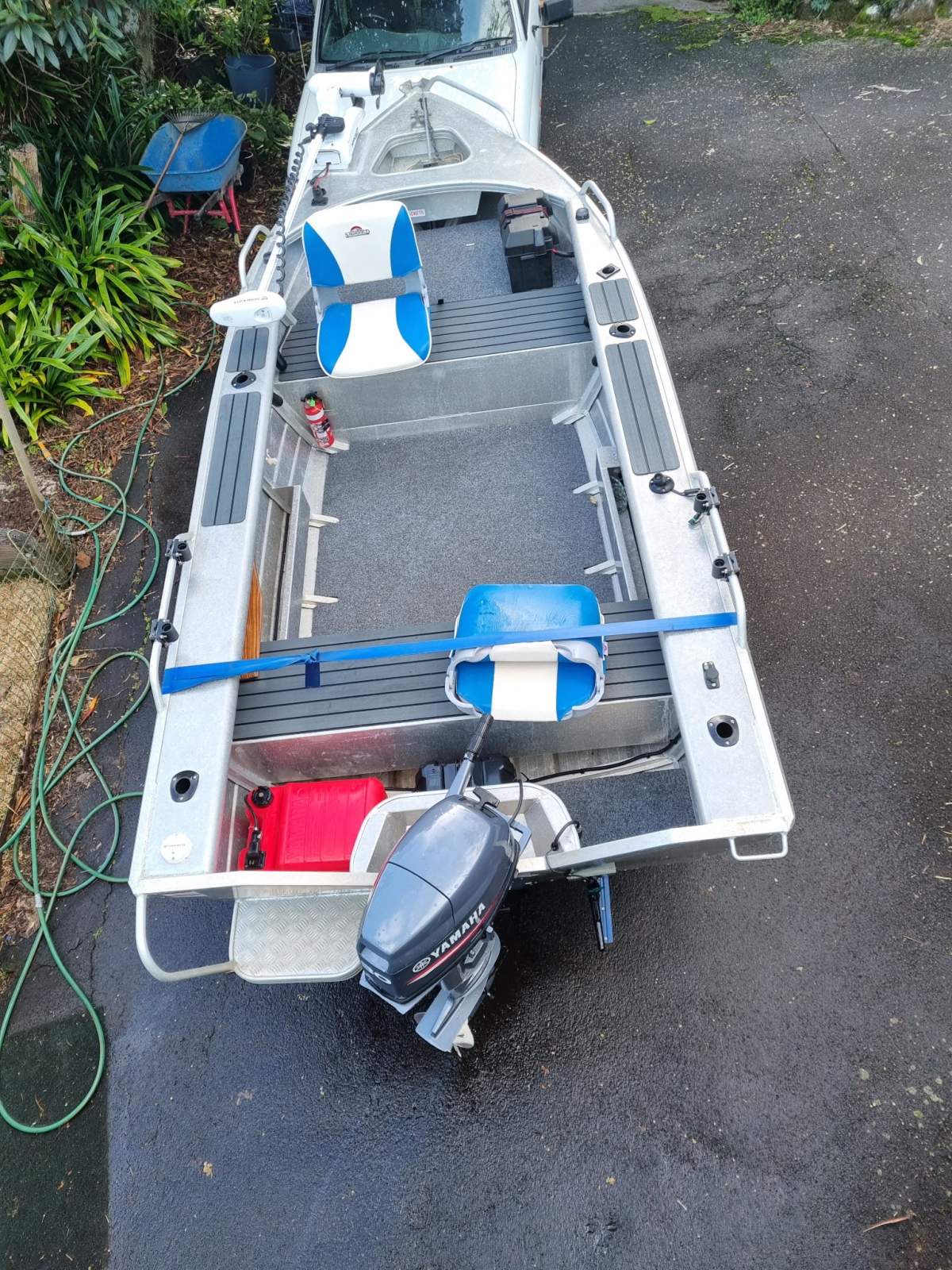 Horizon Aluminium Boats 420 Allrounder