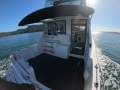 Riviera 3300 Flybridge