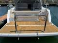 Sealine S330