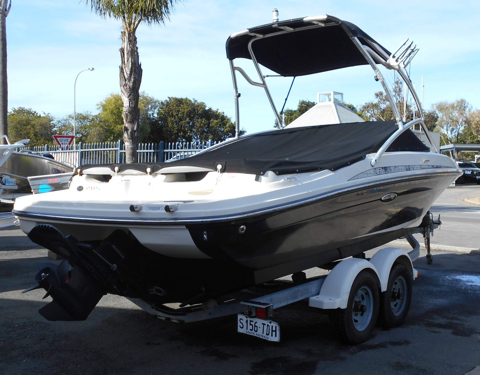 Sea Ray 205 Sport