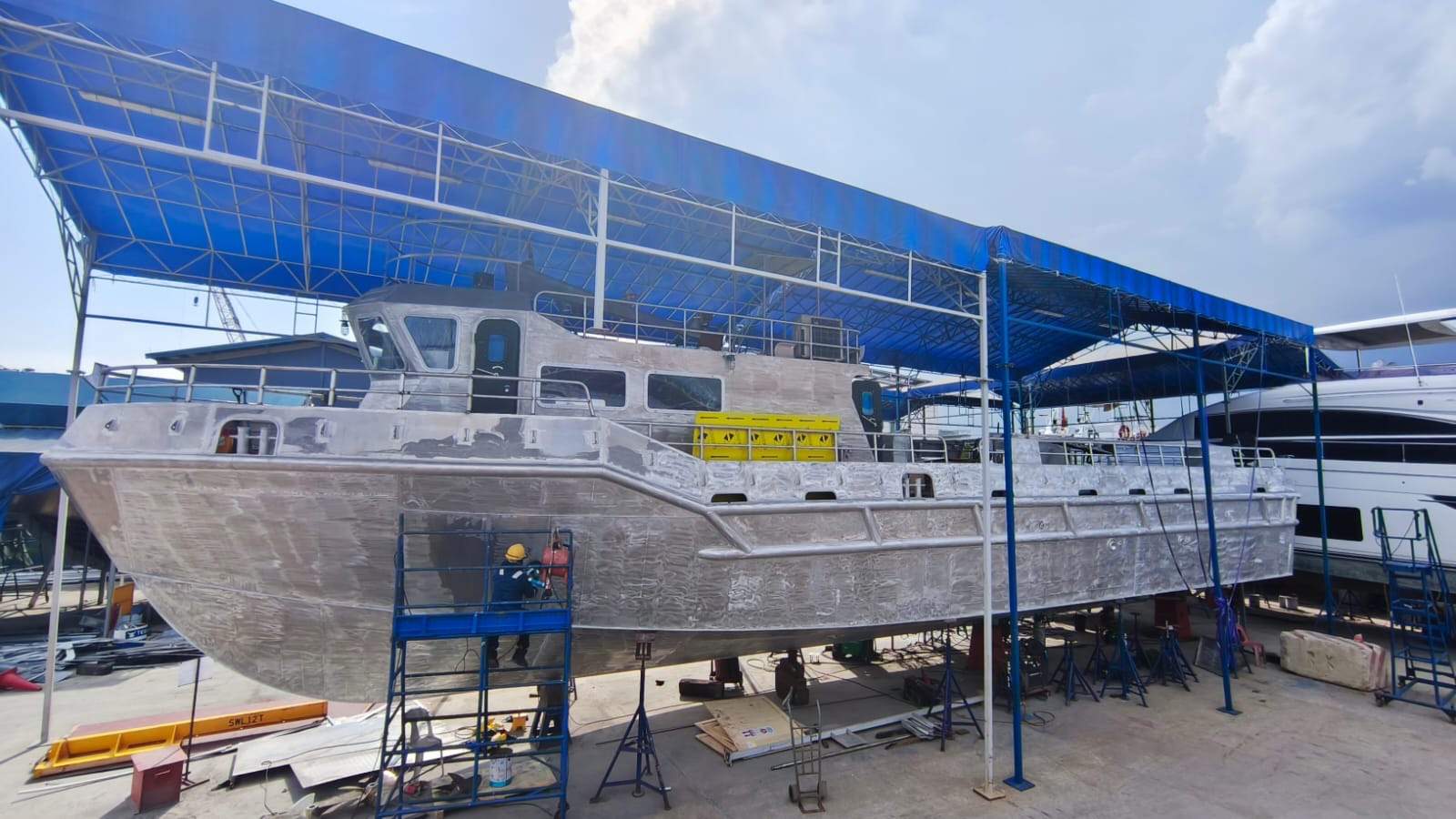 23m Crew Vessel - Almost complete