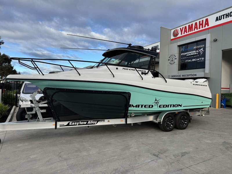 Haines Hunter 760 Enclosed