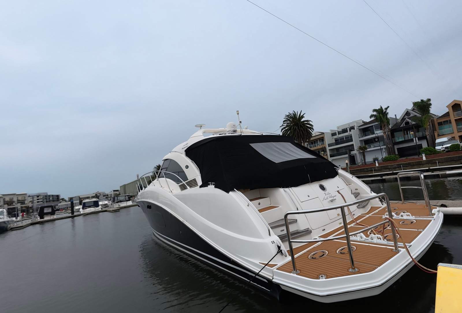 Sea Ray 580 Sundancer