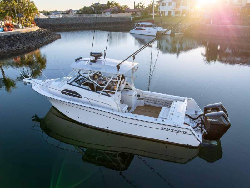 Grady-White Marlin 300