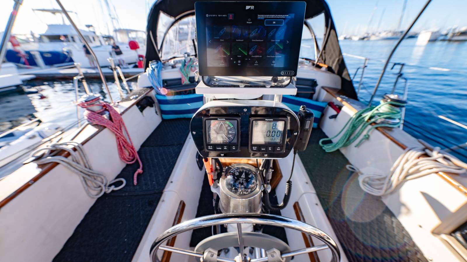 Island Packet 35