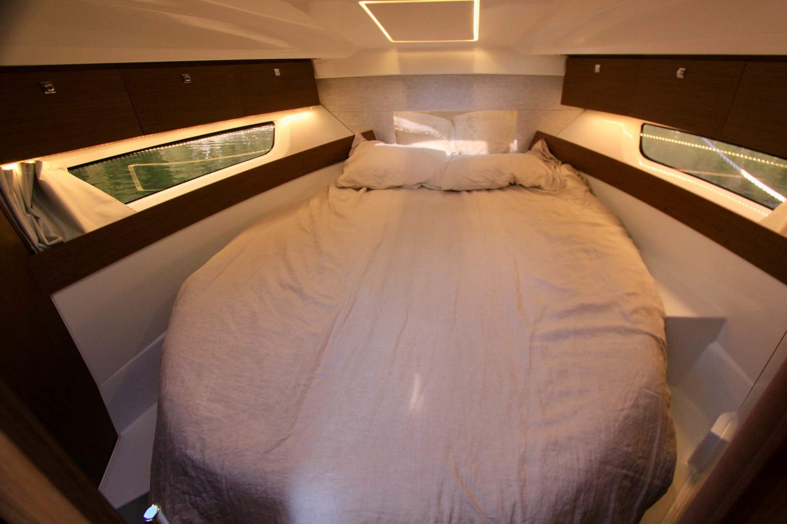 Jeanneau Merry Fisher 895