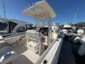 Robalo R242