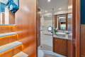 Riviera 4800 Sport Yacht