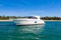 Riviera 4400 Sport Yacht