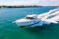 Riviera 4400 Sport Yacht