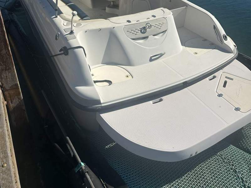 Tahoe 2345 Bow Rider