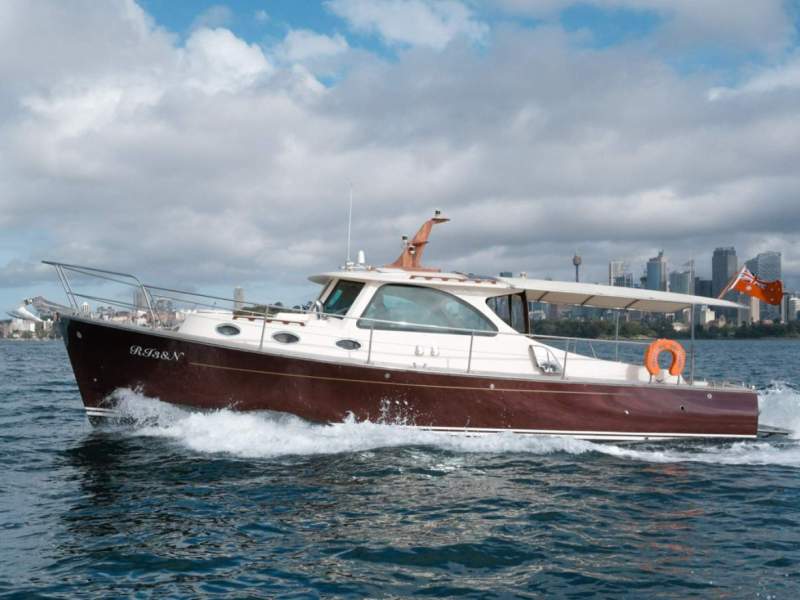 Rose Island Lobster 38