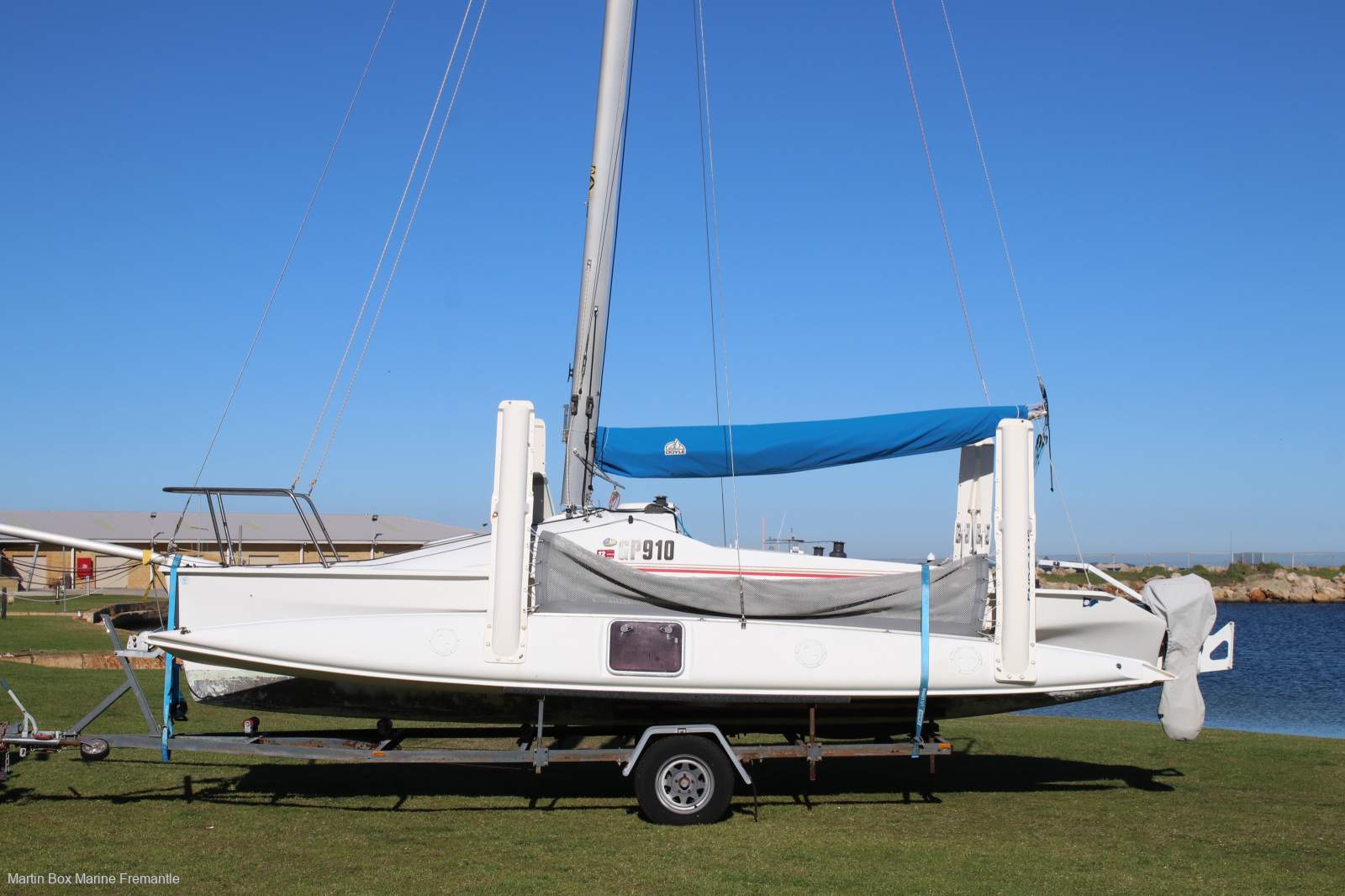 Corsair Sprint 750 With Carbon & Polyester Mainsail