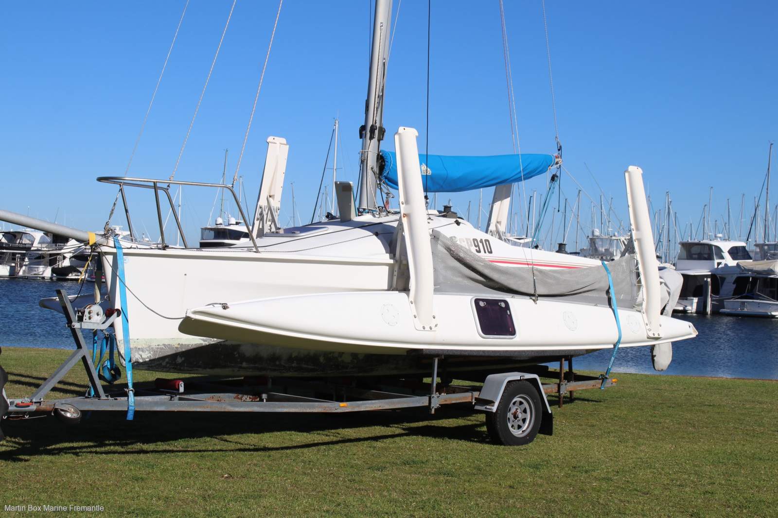 Corsair Sprint 750 With Carbon & Polyester Mainsail