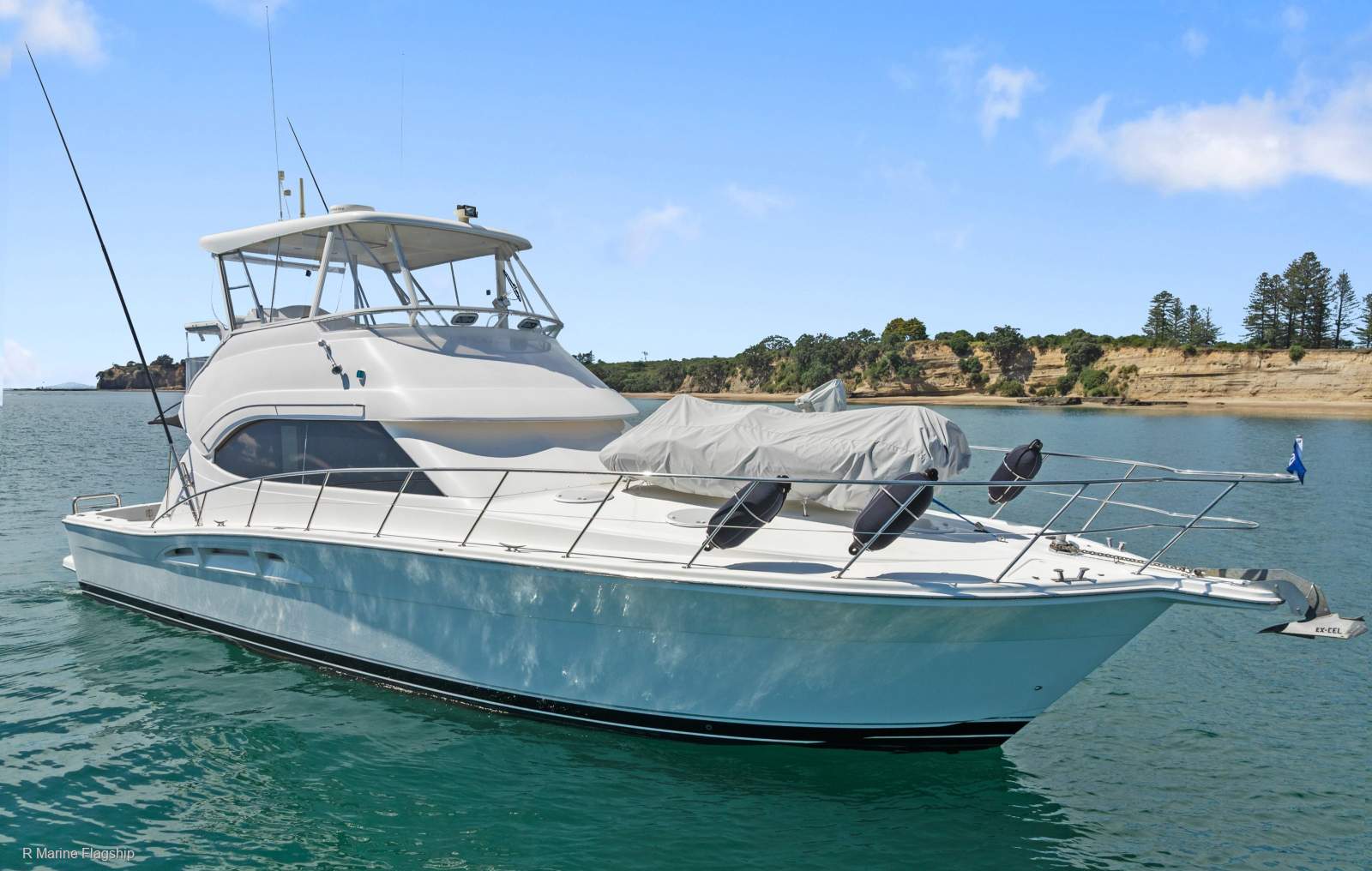 Riviera 47 Flybridge