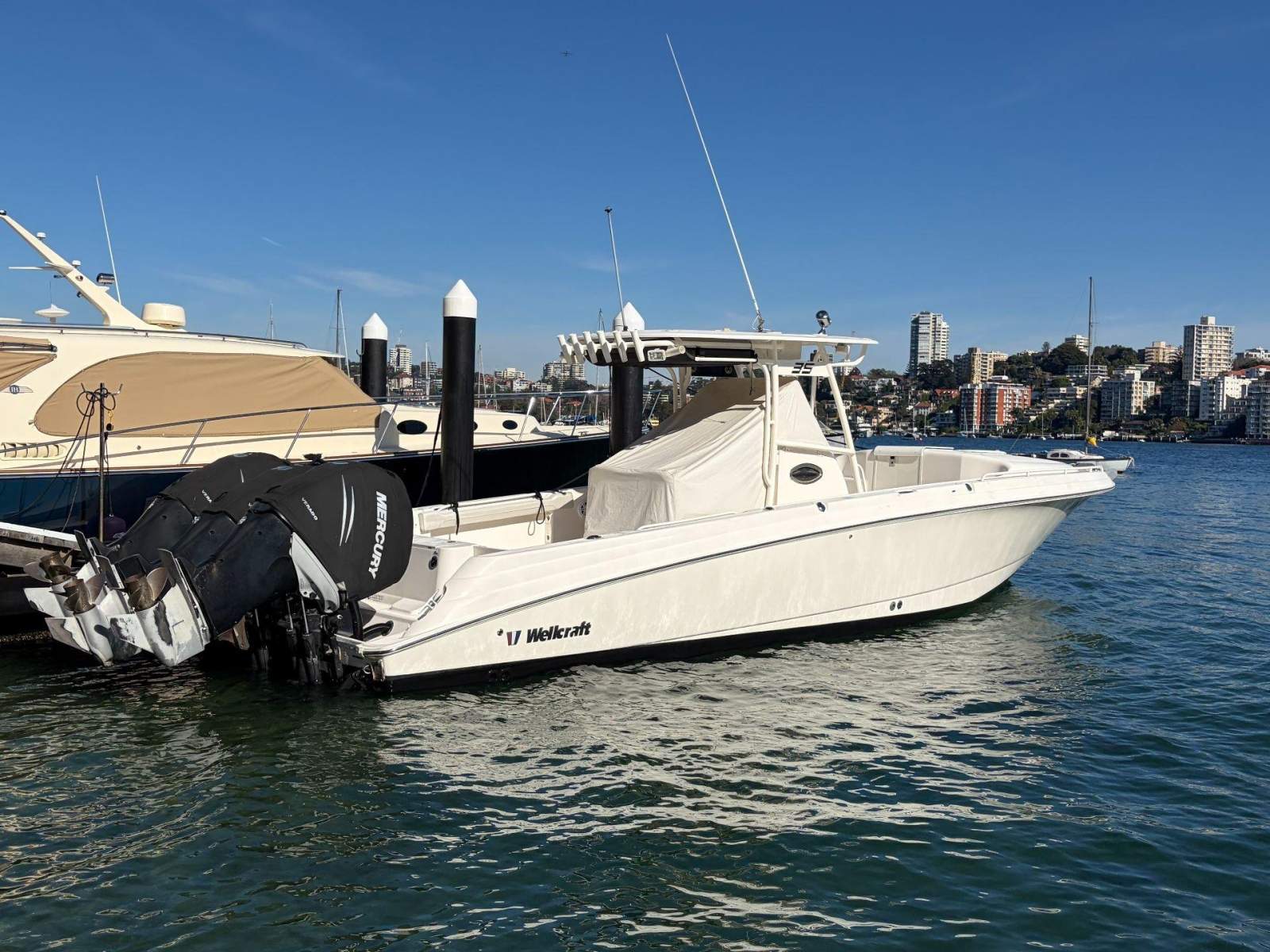 Wellcraft Scarab 35 Offshore Sport