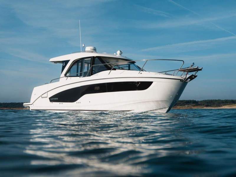 Beneteau Antares 9 OB V2