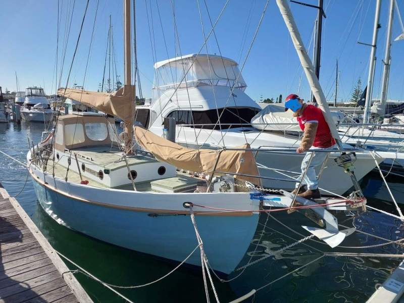 Custom Tahiti Ketch Rigged as a Cutter