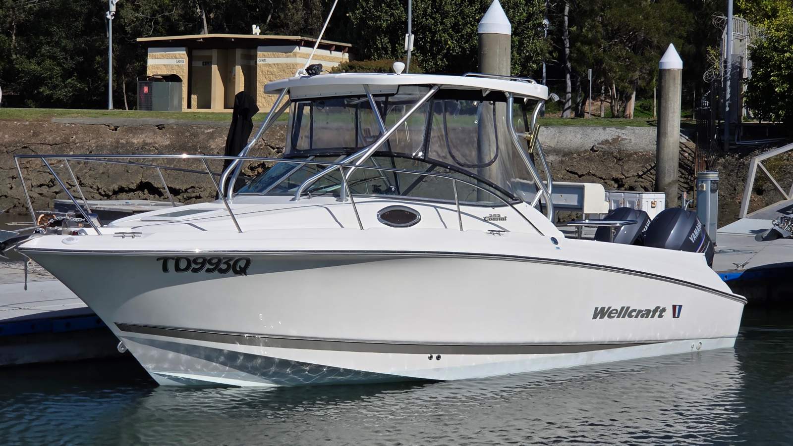 Wellcraft 252 Coastal
