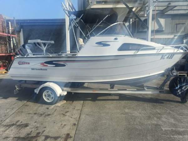 Stacer 569 Ocean Runner