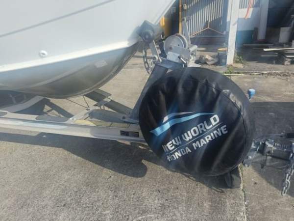 Stacer 569 Ocean Runner