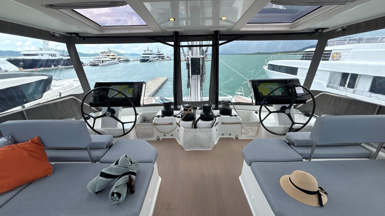 Fountaine Pajot Alegria 67