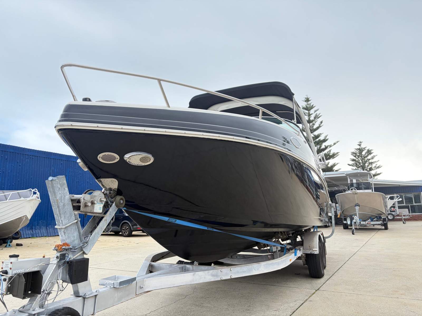 Rinker 246 CC