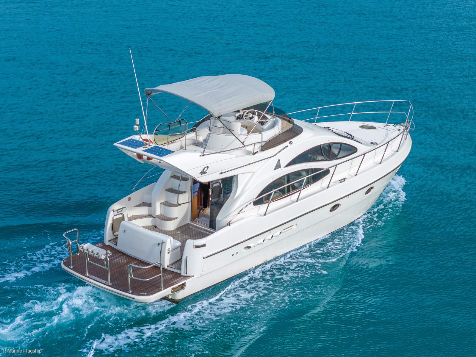 Azimut 42
