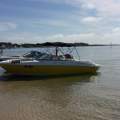 Four Winns Horizon 210 bow rider