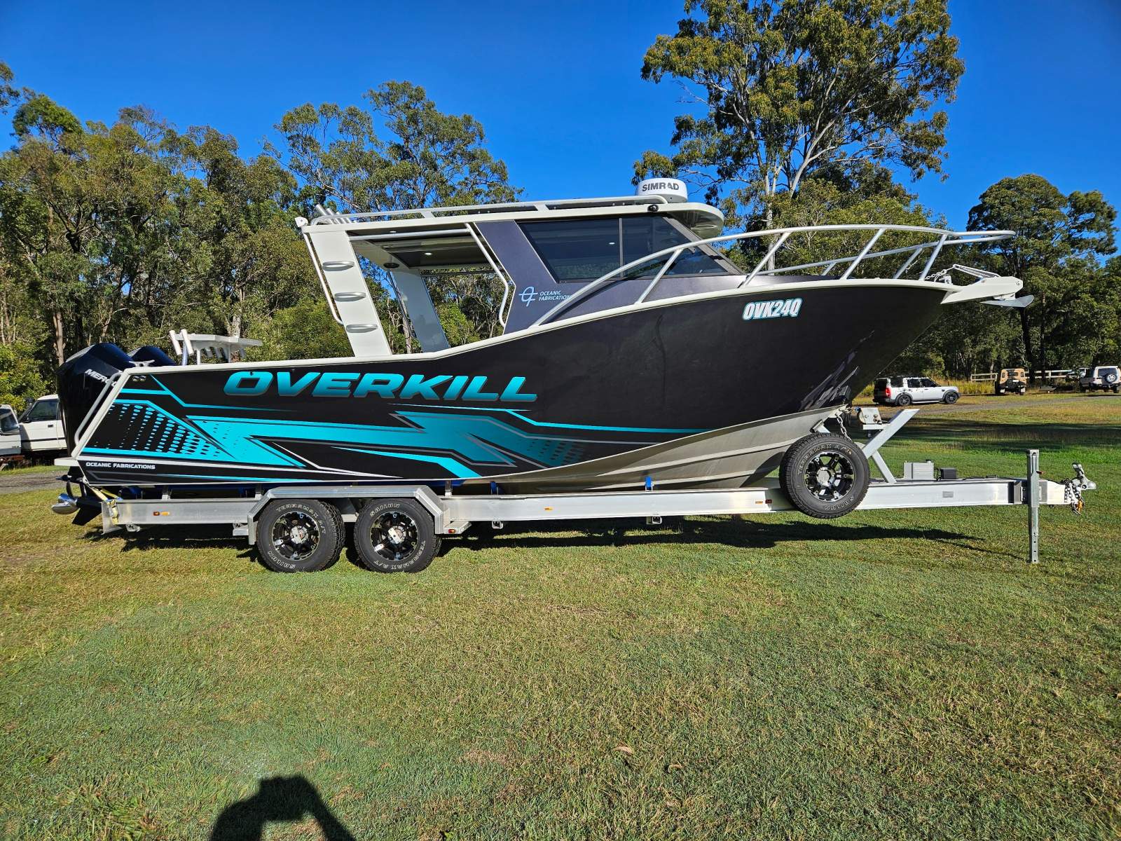 Oceanic Fabrication 8.2m x 2.7m Extended Hardtop Cabin Presents as New Dual 200hp V6 Merc fully optioned