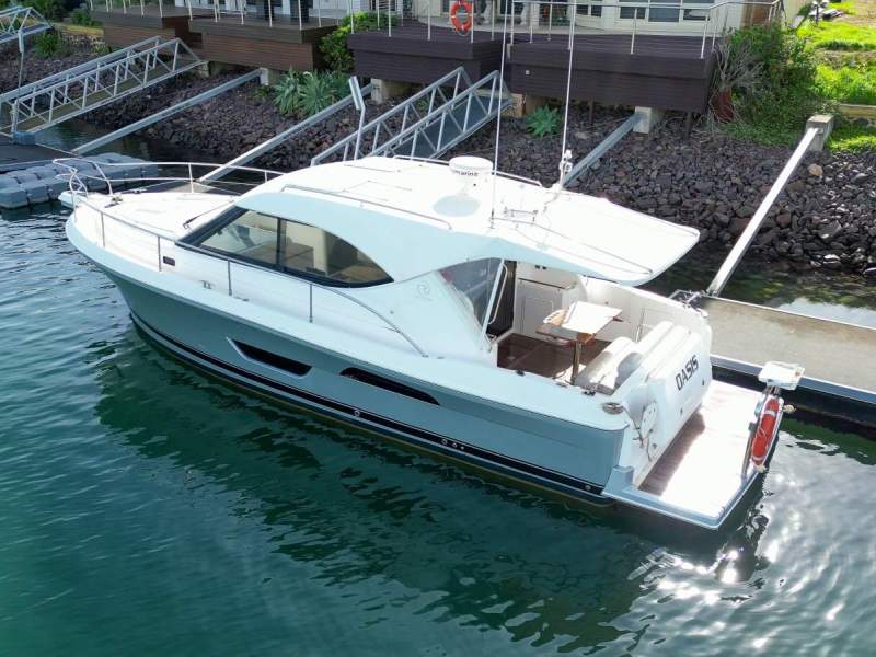 Riviera 3600 Sport Yacht Series II