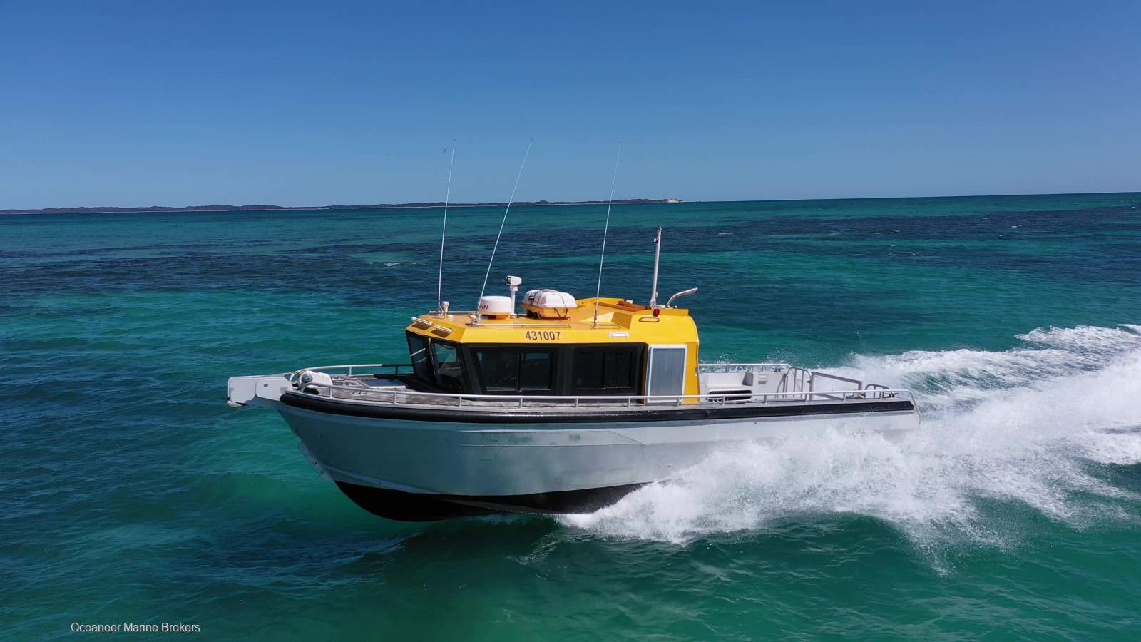 Lyndcraft 9.9m Aluminium Vessel Yanmar main engines and Hamilton Jets