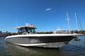 Boston Whaler 380 Outrage Centre Console