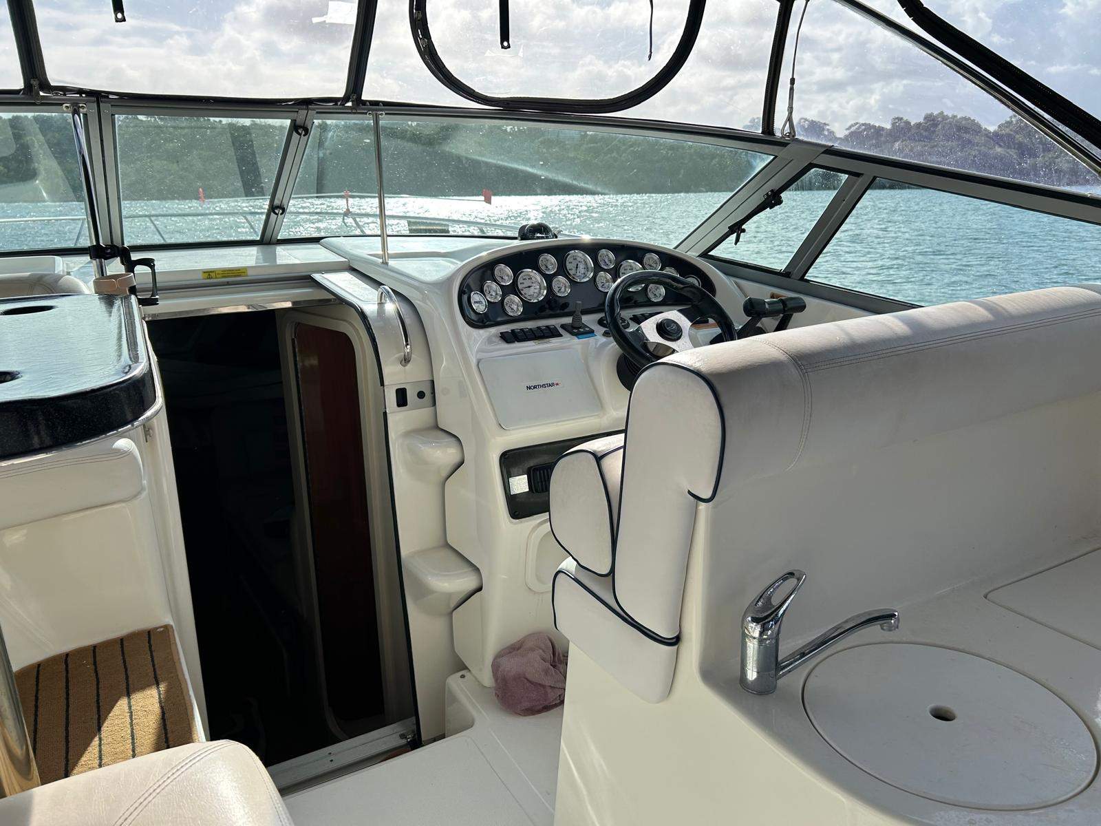 Mustang 3800 Sportcruiser