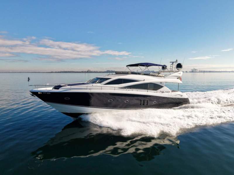 Sunseeker Yacht 75