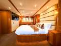 Sunseeker Yacht 75