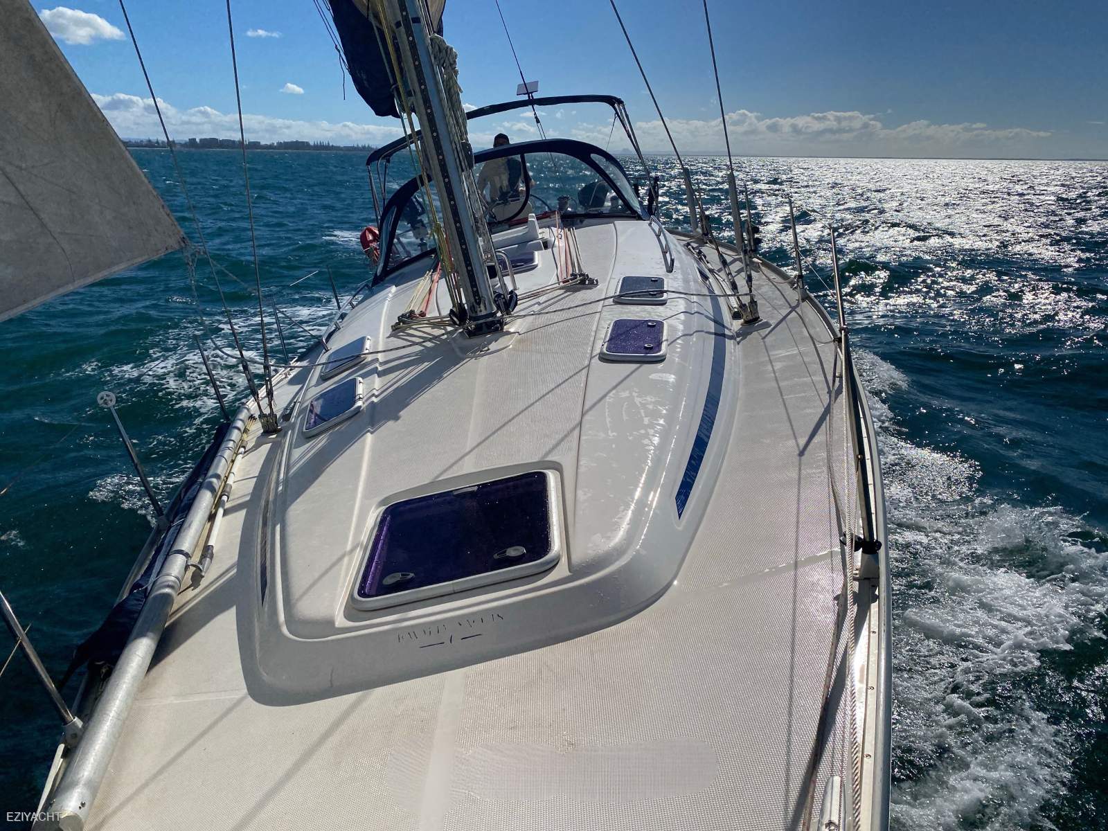 Bavaria Cruiser 41 - Upgraded for liveaboard coastal cruising