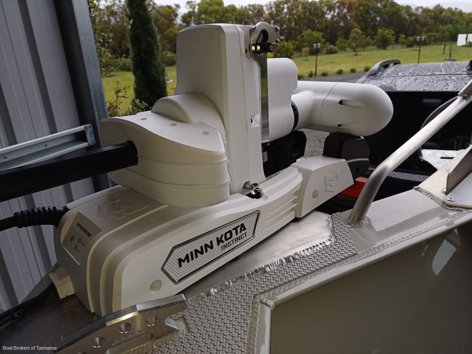 Bar Crusher 615BR As new throughout. Fully optioned. Boat Brokers of Tasmania