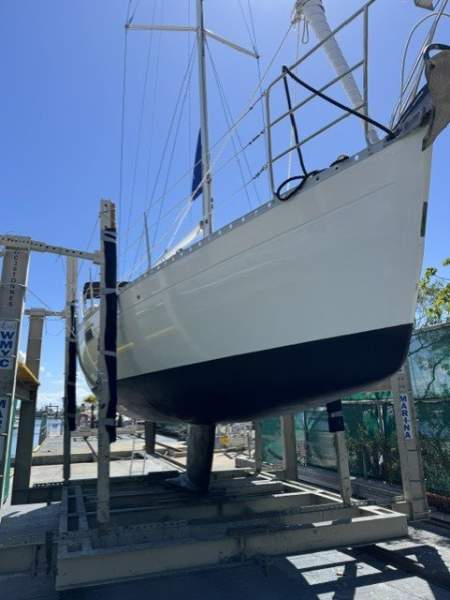 Beneteau Oceanis 35.1
